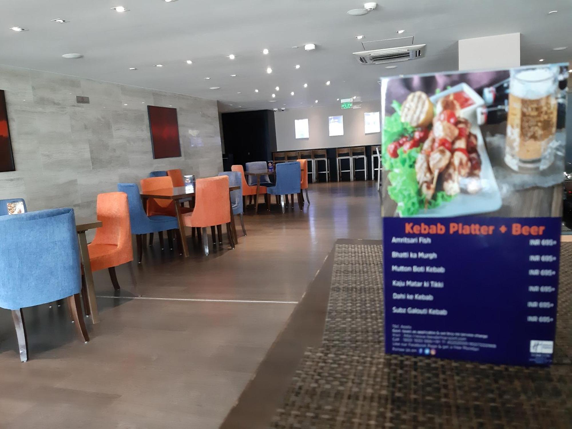 Express International Airport T3 By Ihg